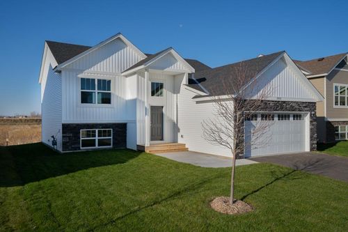 345 Roberts Ave Nw, Delano, MN, 55328-2404 | Card Image