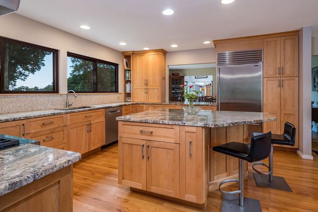 48 Andrews Rd, House other with 6 bedrooms, 6 bathrooms and 5 parking in Guilford CT | Image 10