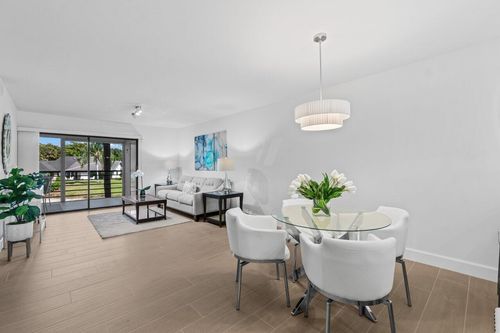 204-10092 Cedar Point Boulevard, Boynton Beach, FL, 33437 | Card Image