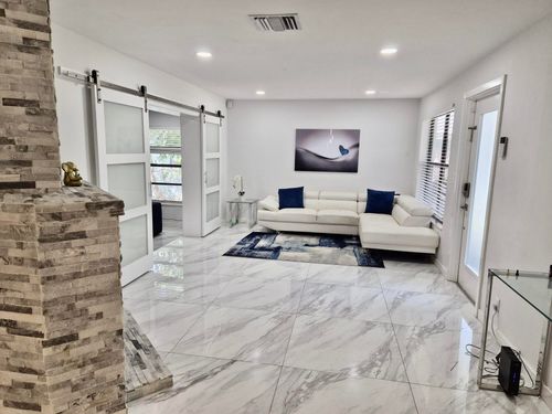 1029 Omar Rd, West Palm Beach, FL, 33405-1121 | Card Image