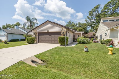 120 Gull Cir N, DAYTONA BEACH, FL, 32119-1320 | Card Image