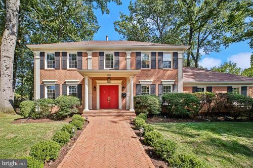 7508 Masonville Dr, Falls Church, VA, 22042-3520 | Card Image