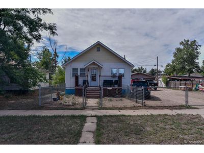 1700 8th St, House other with 3 bedrooms, 1 bathrooms and null parking in Greeley CO | Image 2