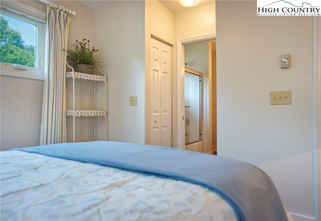 APT-132 - 165 Grandfather Cir, Condo with 2 bedrooms, 2 bathrooms and null parking in Seven Devils NC | Image 27