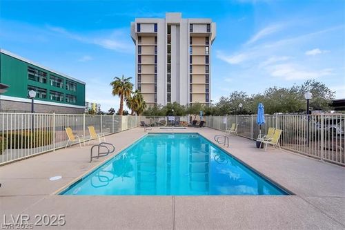 409-3930 University Center Dr, Las Vegas, NV, 89119-7270 | Card Image