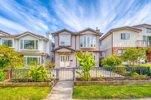 426 E 18th Ave, Vancouver, BC, V5V1G1 | Card Image