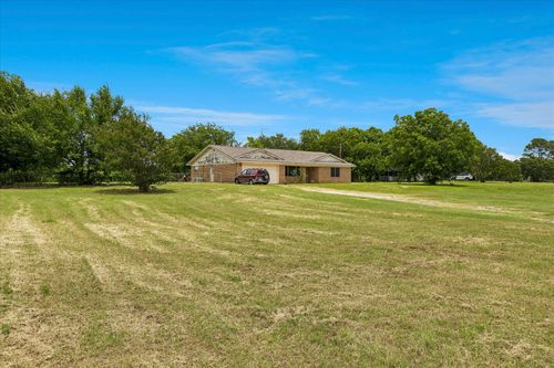 1955 E Renfro St, Burleson, TX, 76028-2213 | Card Image