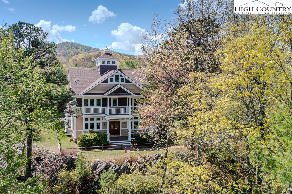 The Courtyard , Boone, NC 28607