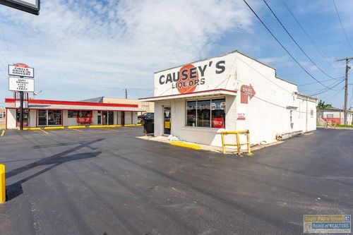 321 W Queen Isabella Blvd, Port Isabel, TX, 78578-2419 | Card Image