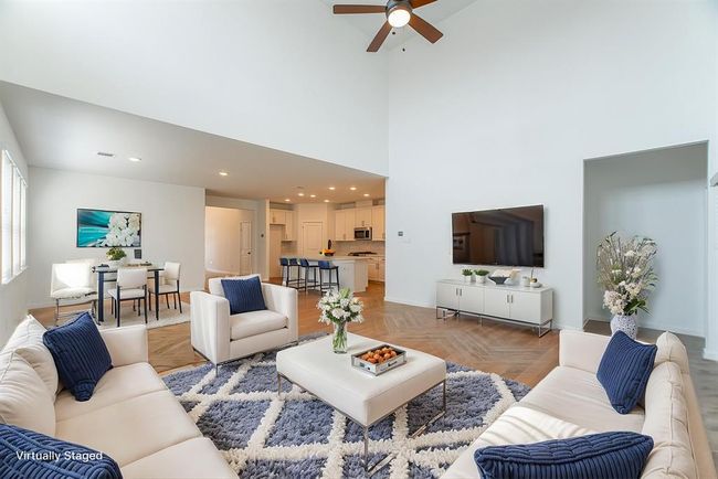 27976 Seger Bend Trl, House other with 4 bedrooms, 4 bathrooms and 3 parking in Spring TX | Image 7