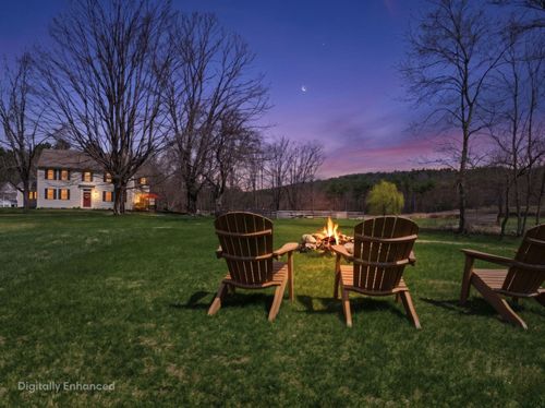 5 Old Manchester Road, Amherst, NH, 03031 | Card Image