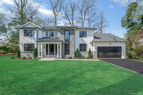 22 Old Field Ln, Great Neck, NY, 11020-1265 | Card Image