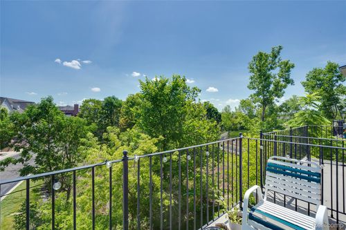 41643 Tera Ln, Novi, MI, 48375-1867 | Card Image