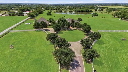 3112 Harris St, Gainesville, TX, 76240-7717 | Card Image