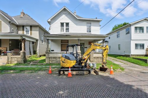 16-1416 E Oak St, Newark, OH, 43055-5745 | Card Image