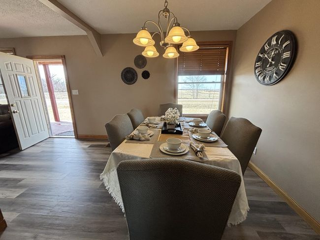 main floor dining.jpg | Image 5