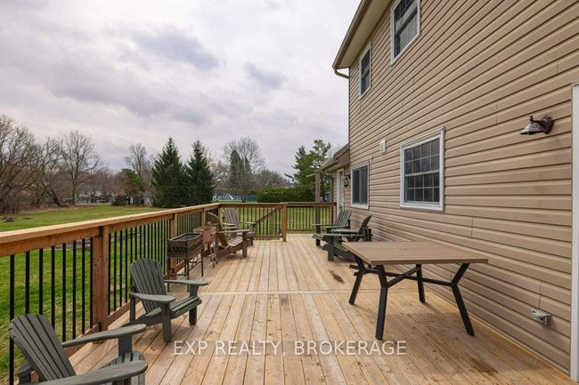 1038 Mccallum Lane, House other with 4 bedrooms, 3 bathrooms and 3 parking in Sydenham ON | Image 40