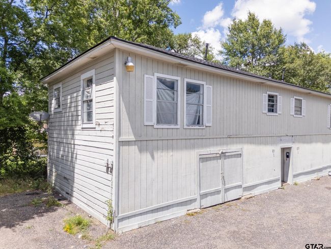 821 &amp; 827 Shaw (7 Units), Home with 0 bedrooms, 0 bathrooms and null parking in Tyler TX | Image 30