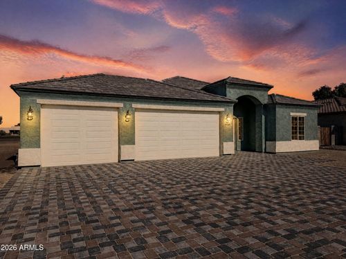 8560 W Mission Hills Dr, Arizona City, AZ, 85123-6938 | Card Image