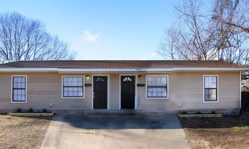 705 Blossom St, North Little Rock, AR, 72117-4301 | Card Image