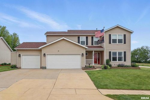 108 Howard Ln, Long Grove, IA, 52756-9548 | Card Image