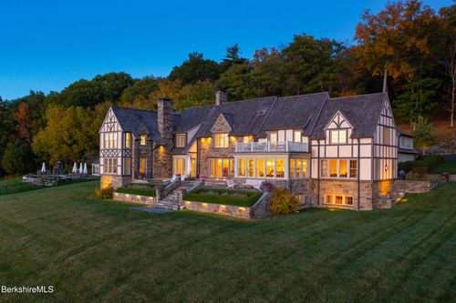 30 East Rd, Alford, MA, 01266-9724 | Card Image