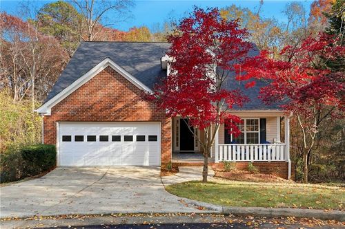 119 E Surry Ct, Athens, GA, 30606-2484 | Card Image