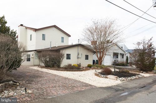 6 Beach Dr, LITTLE EGG HARBOR TWP, NJ, 08087-1002 | Card Image