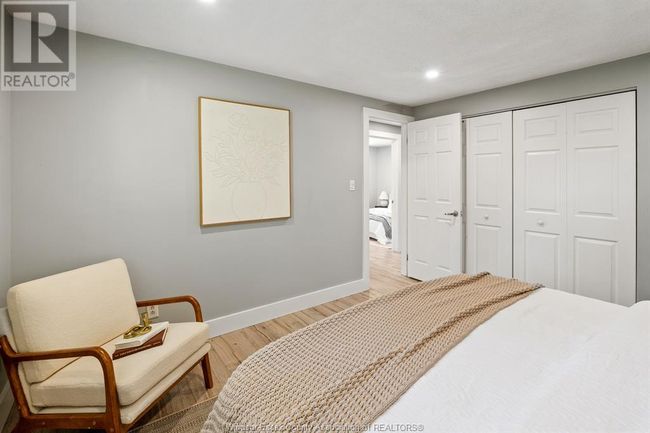 1361 Isabelle Pl, Home with 5 bedrooms, 2 bathrooms and null parking in Windsor ON | Image 26