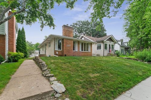 3325 47th Ave S, Minneapolis, MN, 55406-2344 | Card Image