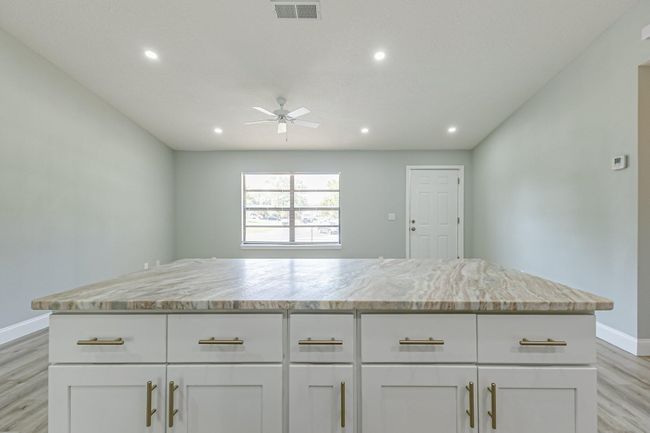 861 Furth Road Nw, House other with 2 bedrooms, 1 bathrooms and null parking in Palm Bay FL | Image 10