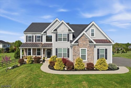 23 Claridge Ln, Flemington, NJ, 08822-3380 | Card Image
