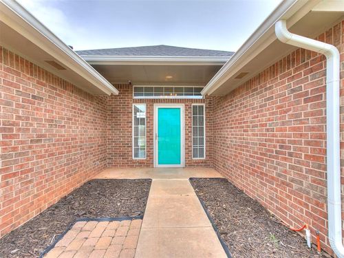 3213 Bismarc Ln, Norman, OK, 73072-2958 | Card Image
