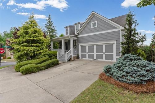201 Providence Ln, Canton, GA, 30114-3518 | Card Image