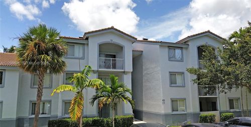 228-2600 S University Dr, Davie, FL, 33328-1462 | Card Image