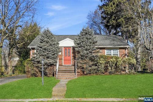 351 Harristown Rd, Glen Rock, NJ, 07452-2809 | Card Image