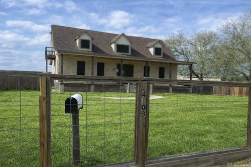 4108 Nimrod Cir, Robstown, TX, 78380-5856 | Card Image