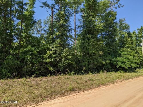 001 Pinecrest Dr, Fountain, FL, 32438 | Card Image