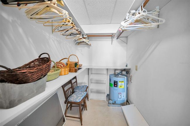 Walk In Closet | Image 20