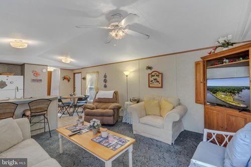 136 Coral Dr, Heathsville, VA, 22473-2103 | Card Image