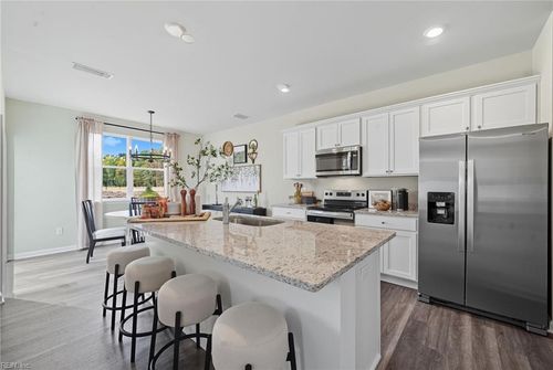 3030 Dalton Cir, Suffolk, VA, 23435-1379 | Card Image