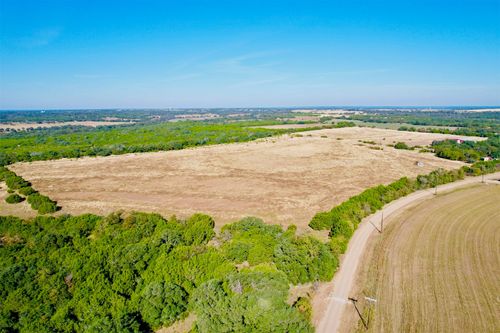 552 County Road 354, Gatesville, TX, 76528-4389 | Card Image