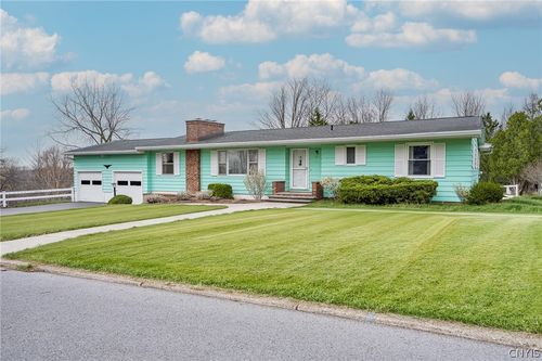 11 Belle Ave, Auburn, NY, 13021-5303 | Card Image