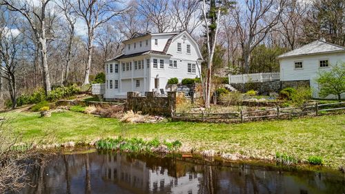 55 Mianus River Rd, Bedford, NY, 10506-1807 | Card Image