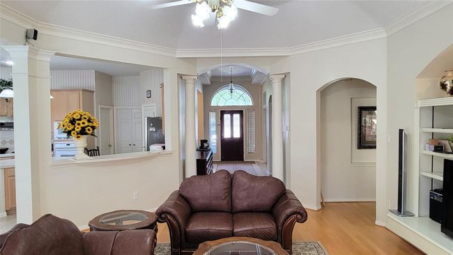 12110 Audubon Ct, House other with 3 bedrooms, 2 bathrooms and 2 parking in Stafford TX | Image 9