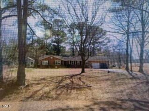 695 Hollerin Road, Dunn, NC, 28334 | Card Image