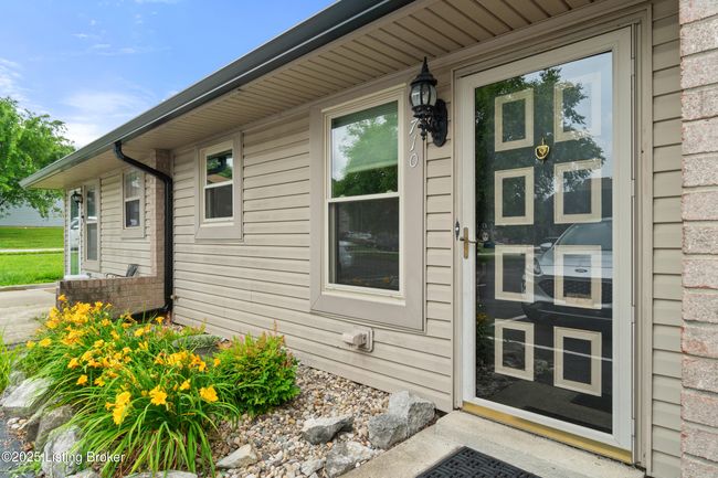 710 Victoria Ct, House other with 2 bedrooms, 1 bathrooms and null parking in New Albany IN | Image 16