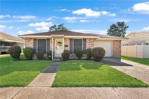 769 Goodson Dr, Gretna, LA, 70056-4419 | Card Image