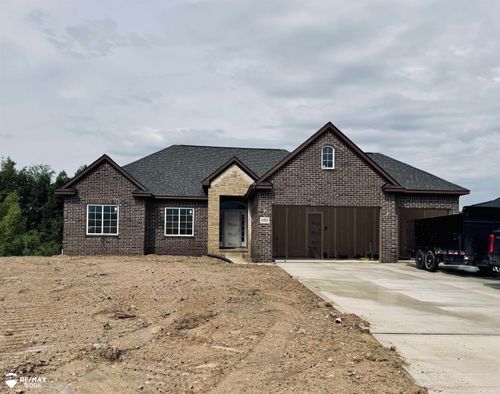 8088 Peninsula Cir, Grand Blanc, MI, 48439-7263 | Card Image