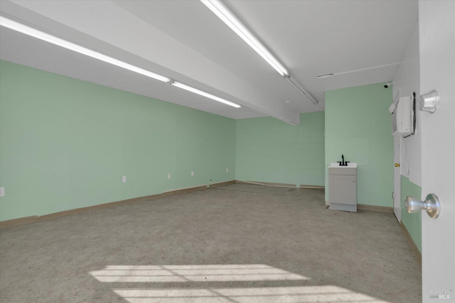 Commercial Lease in Benicia 4